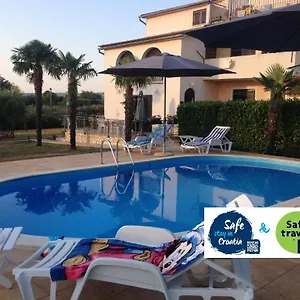  Apartment Marica