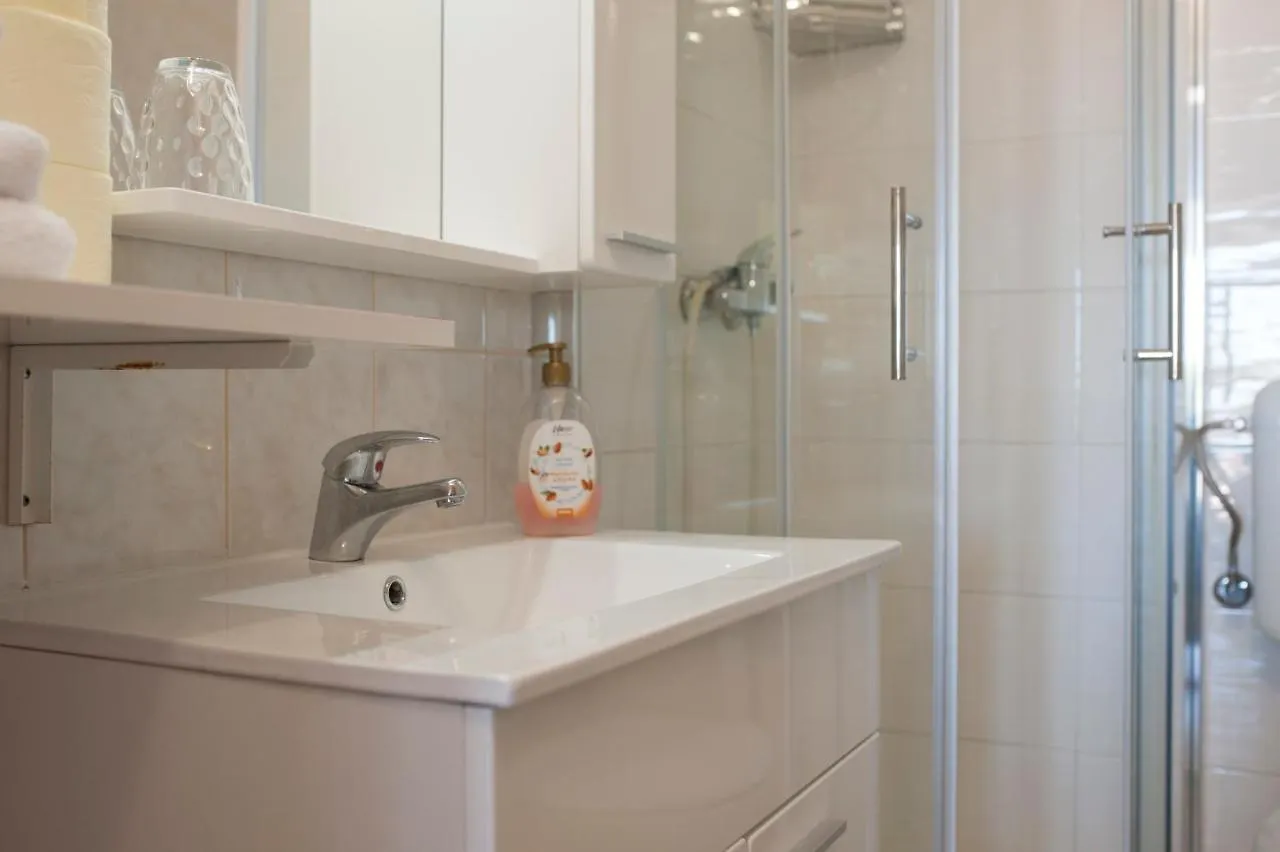 Apartments Somi Porec